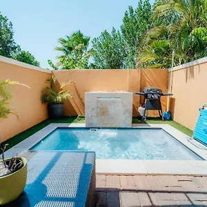 https://gold-coast-beautiful-house.comcaribbean.com