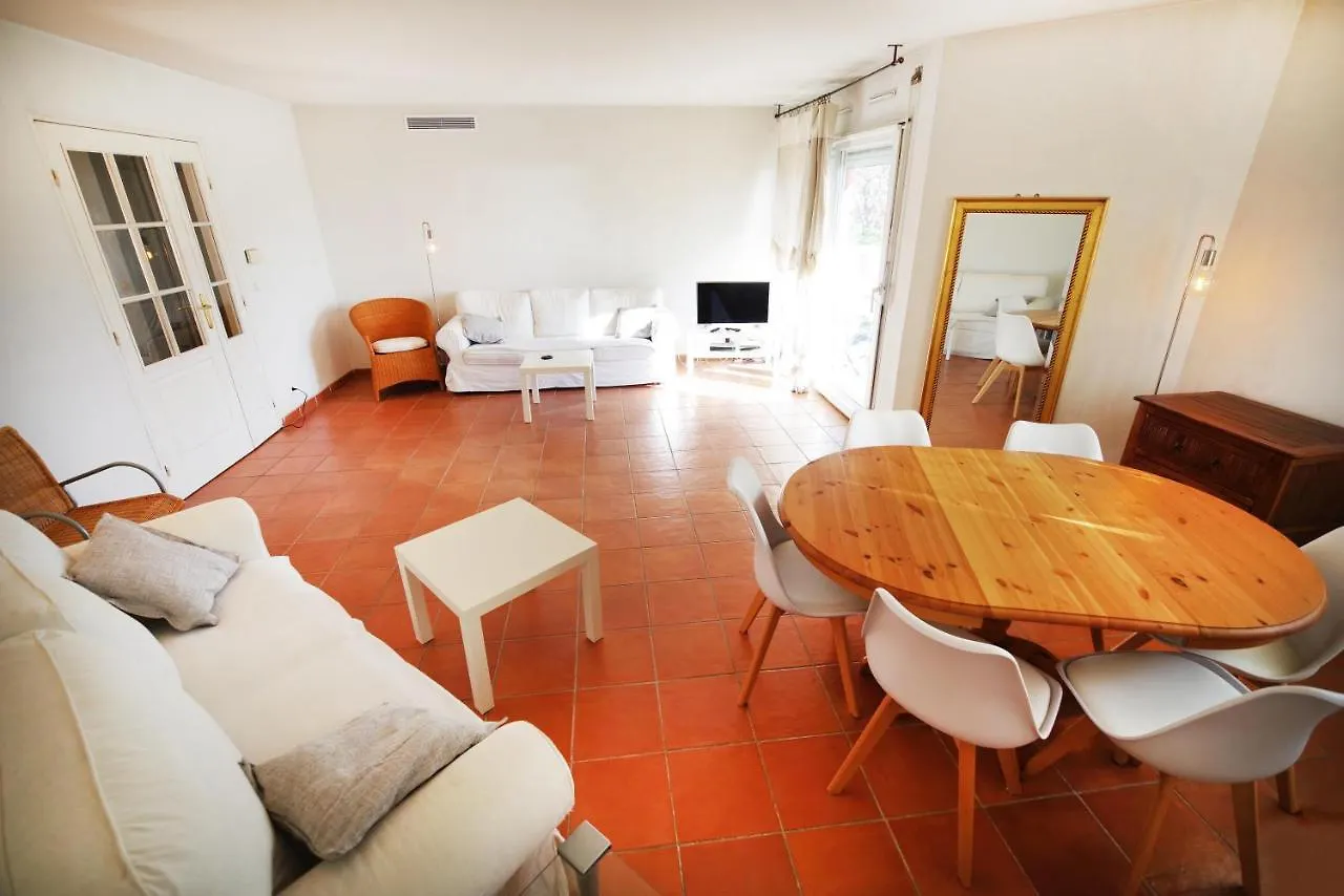 Apartment Domes Seaside Residence Piscine, Free Parking, Airport Tramway Nice